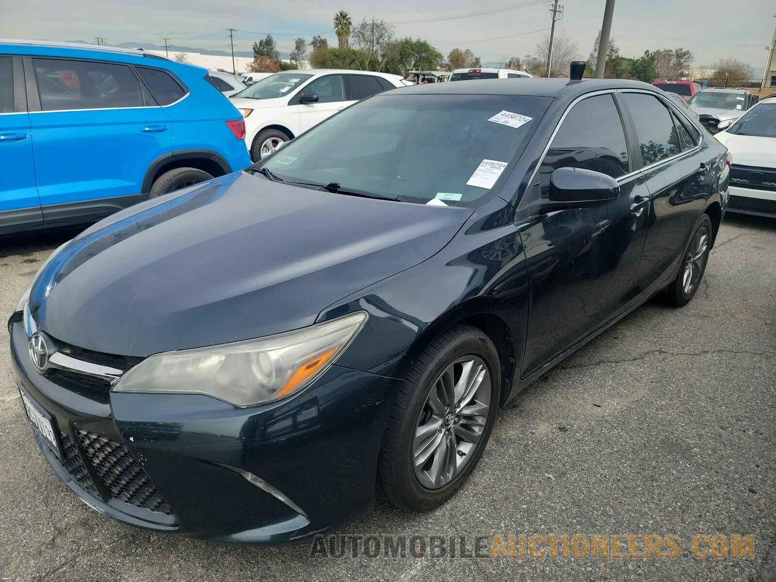 4T1BF1FK7GU583235 Toyota Camry 2016