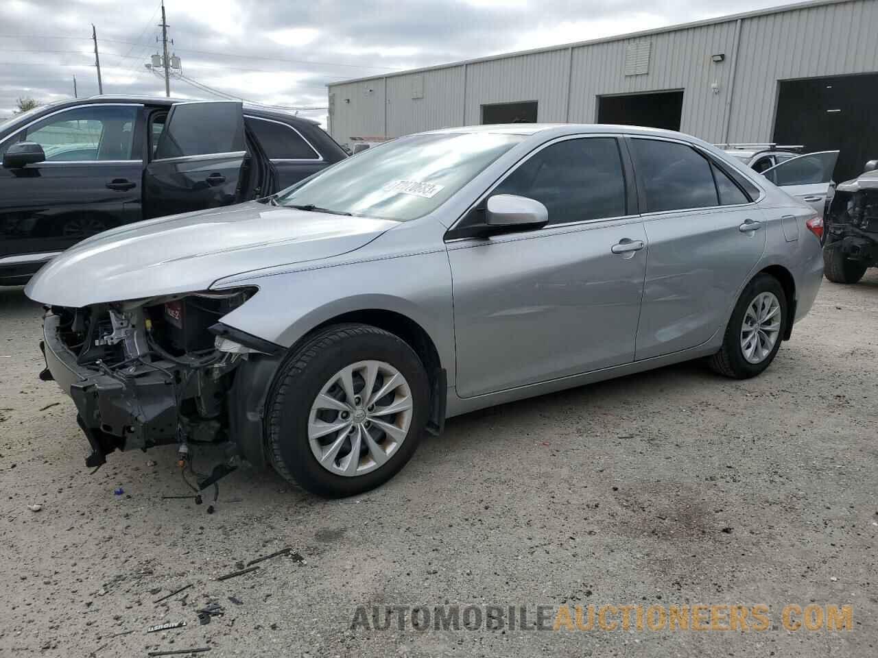 4T1BF1FK7HU303279 TOYOTA CAMRY 2017