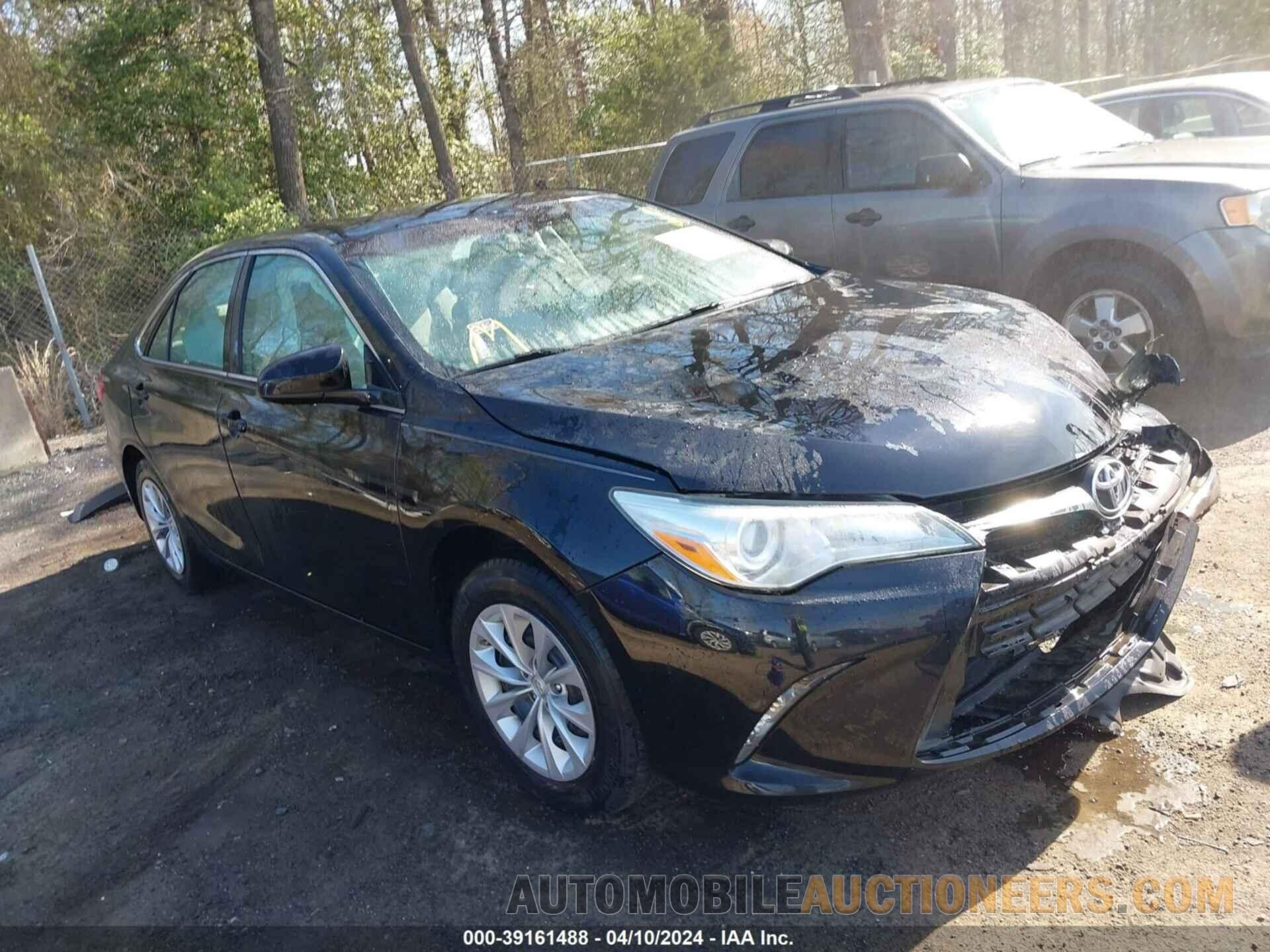 4T1BF1FK7HU686897 TOYOTA CAMRY 2017