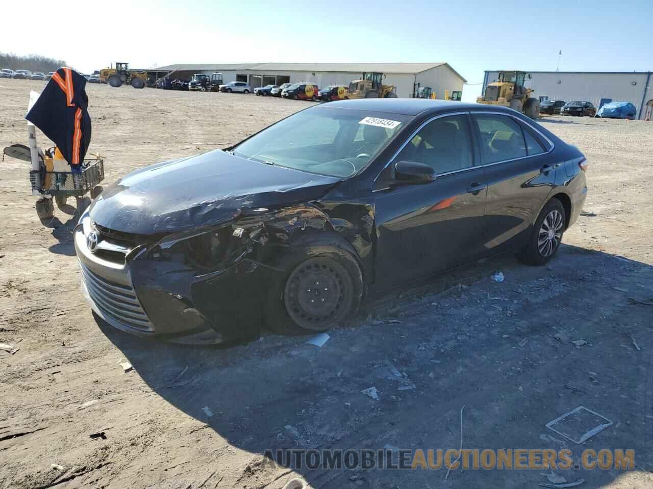 4T1BF1FK7HU767561 TOYOTA CAMRY 2017