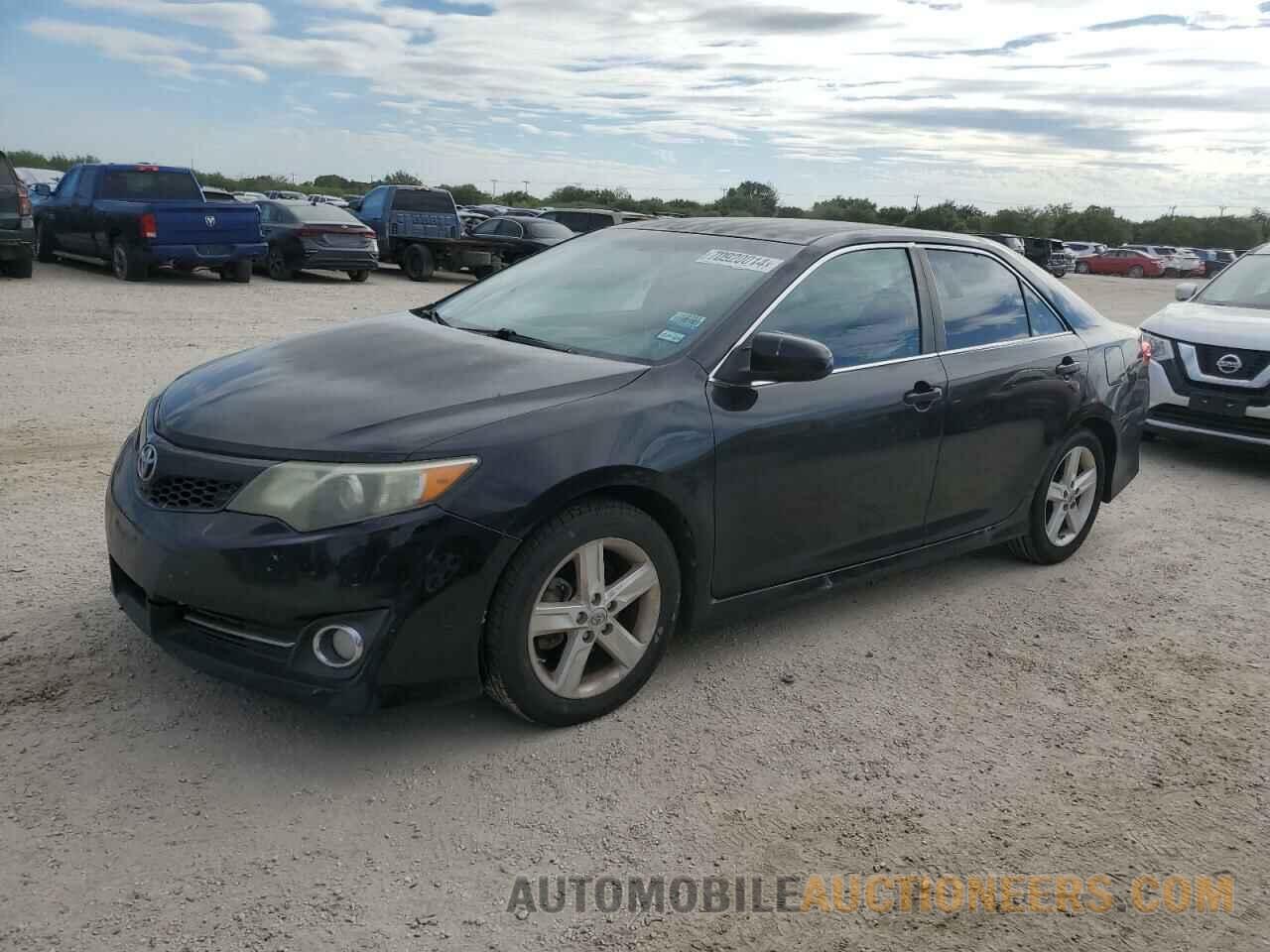 4T1BF1FK8CU118649 TOYOTA CAMRY 2012