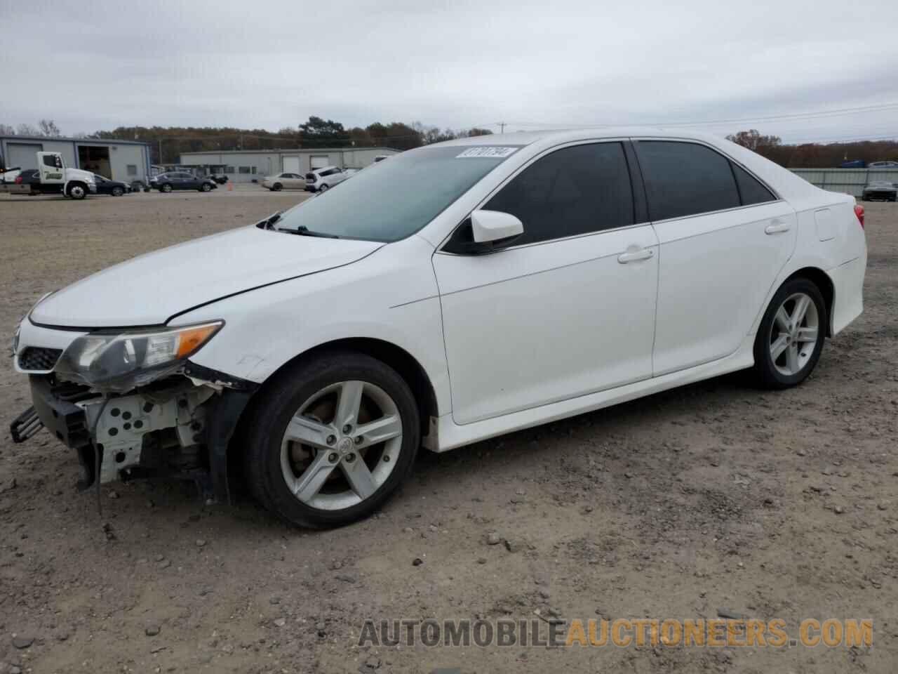 4T1BF1FK8EU333385 TOYOTA CAMRY 2014