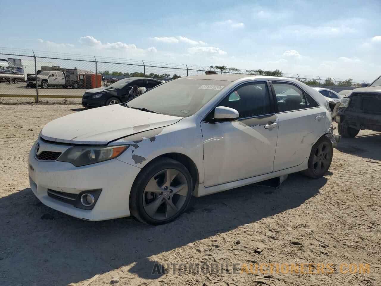 4T1BF1FK8EU447662 TOYOTA CAMRY 2014