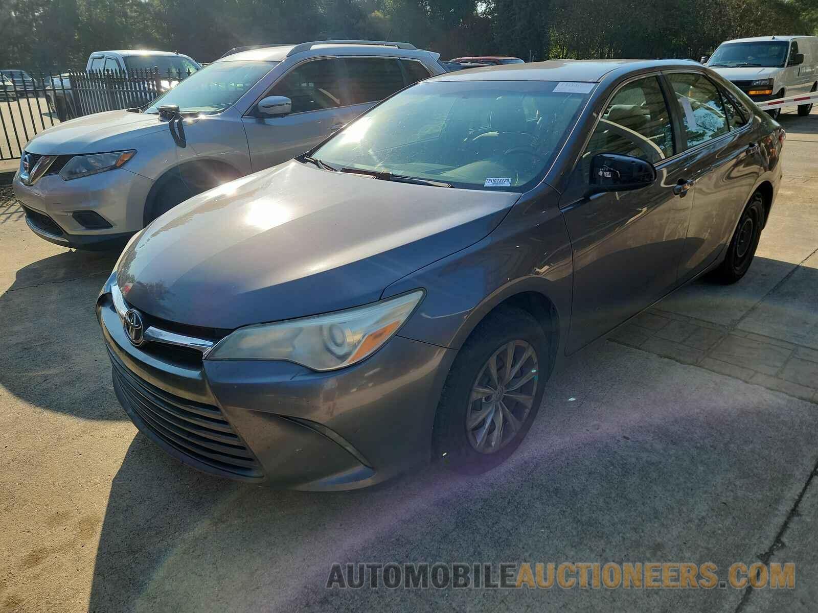 4T1BF1FK8FU013730 Toyota Camry 2015