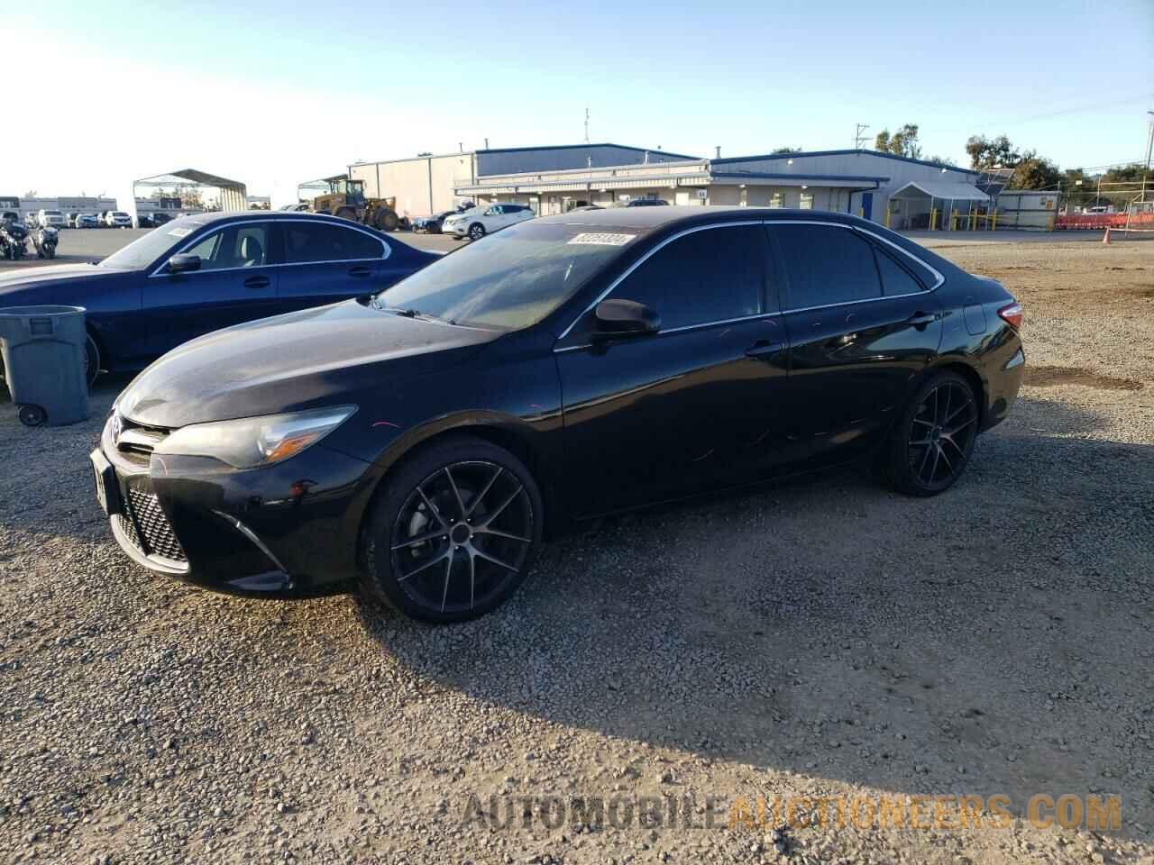 4T1BF1FK8FU481943 TOYOTA CAMRY 2015