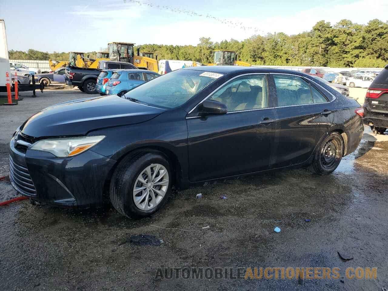 4T1BF1FK8FU484440 TOYOTA CAMRY 2015