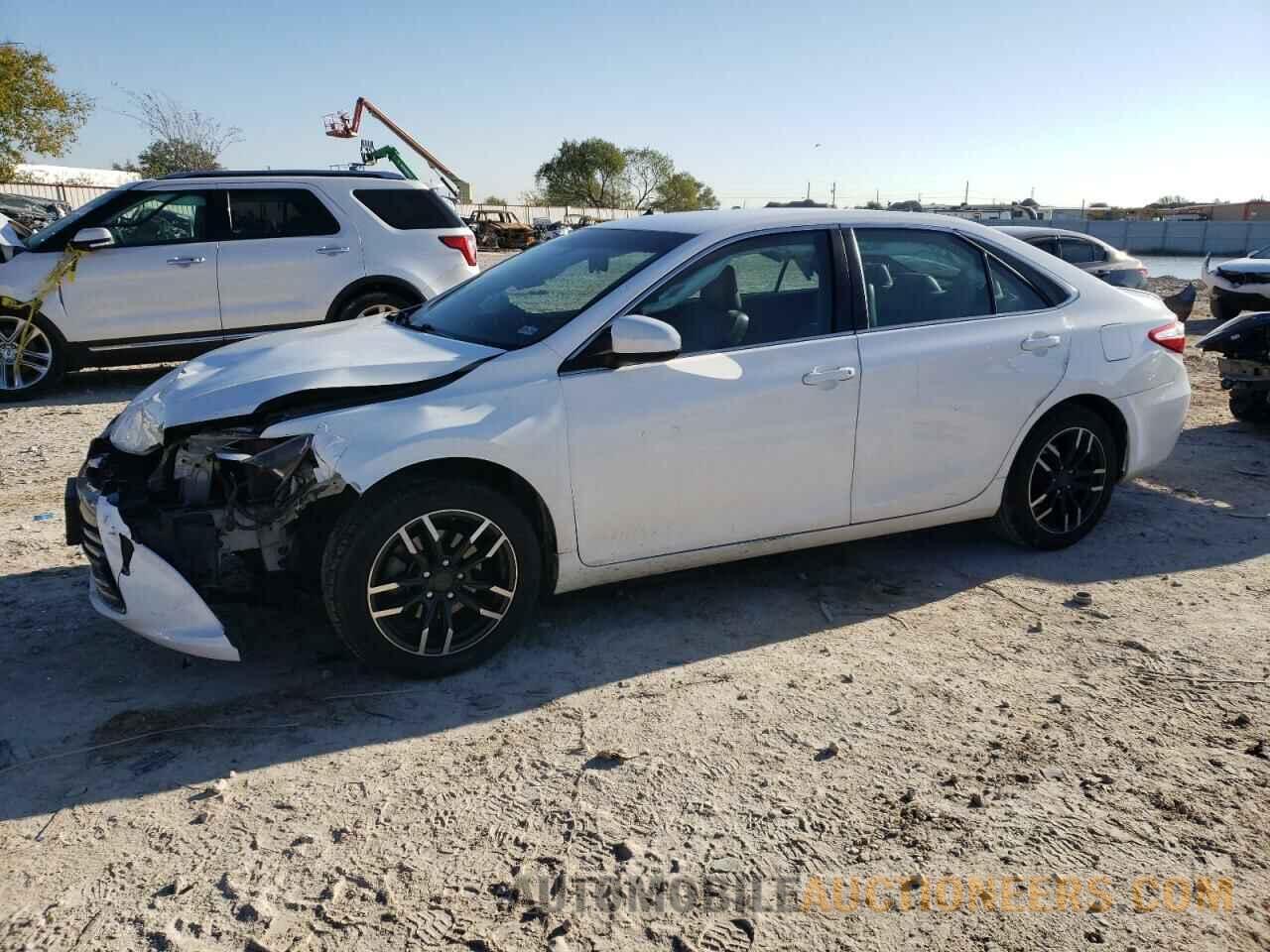 4T1BF1FK8FU905962 TOYOTA CAMRY 2015