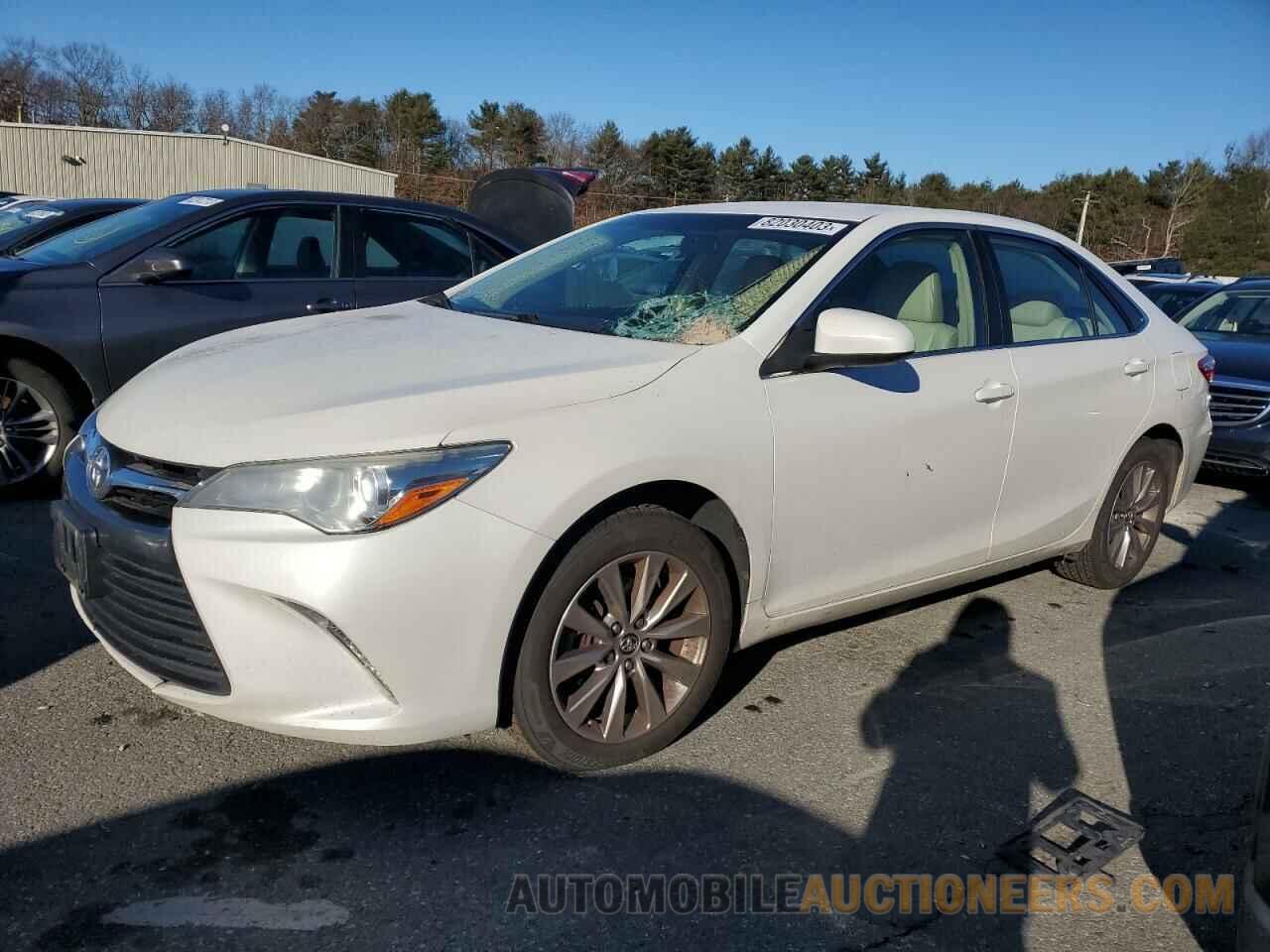 4T1BF1FK8FU945572 TOYOTA CAMRY 2015