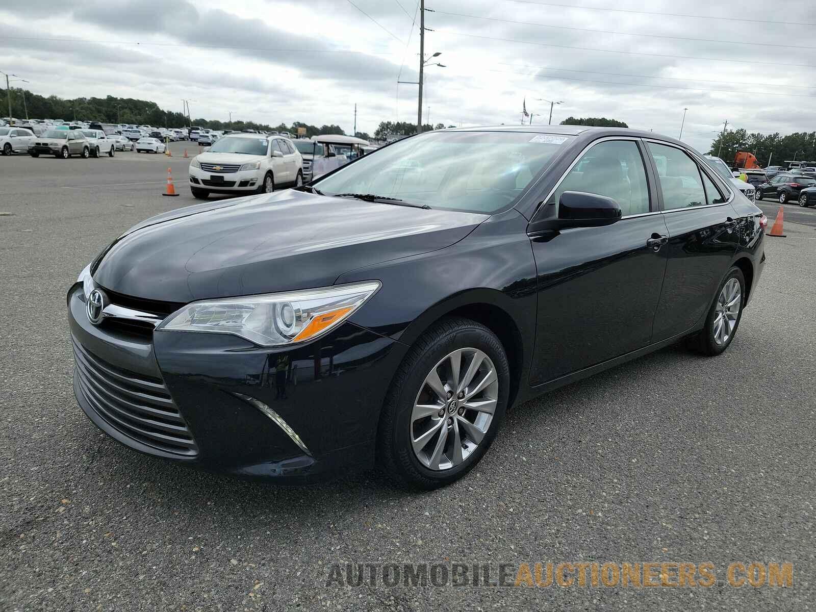 4T1BF1FK8FU951002 Toyota Camry 2015