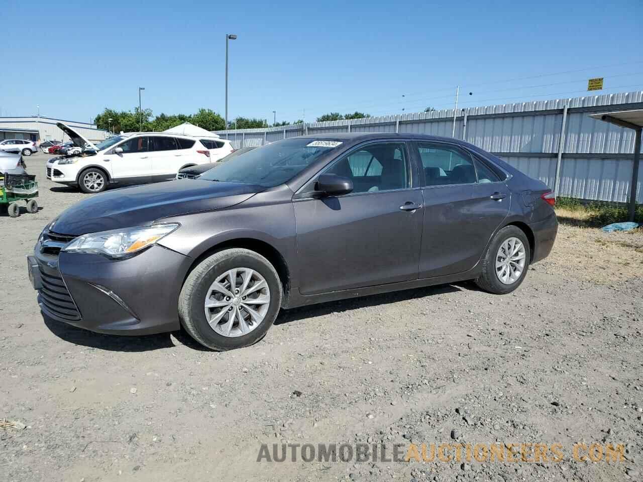 4T1BF1FK8GU563656 TOYOTA CAMRY 2016