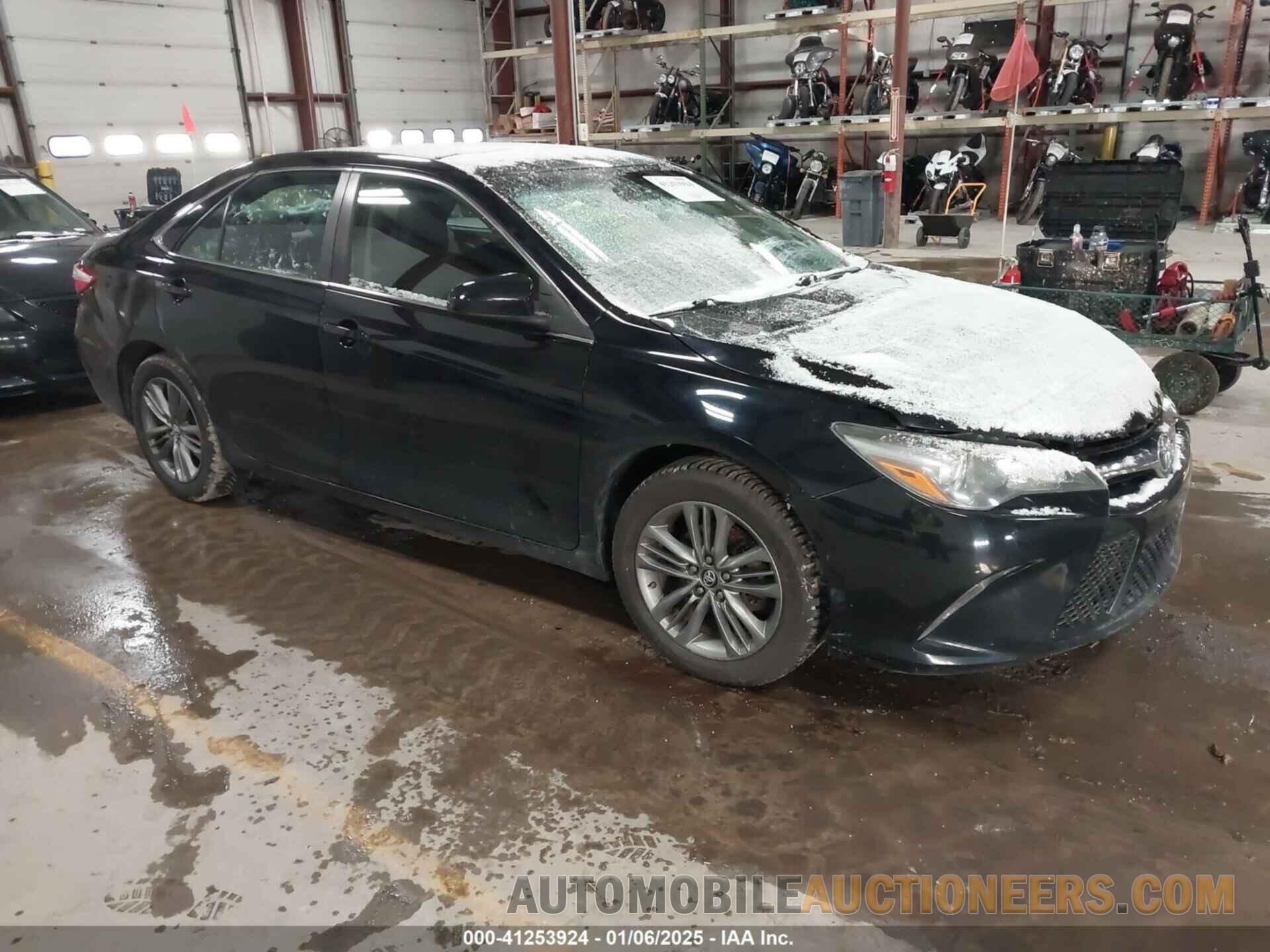 4T1BF1FK8HU304666 TOYOTA CAMRY 2017