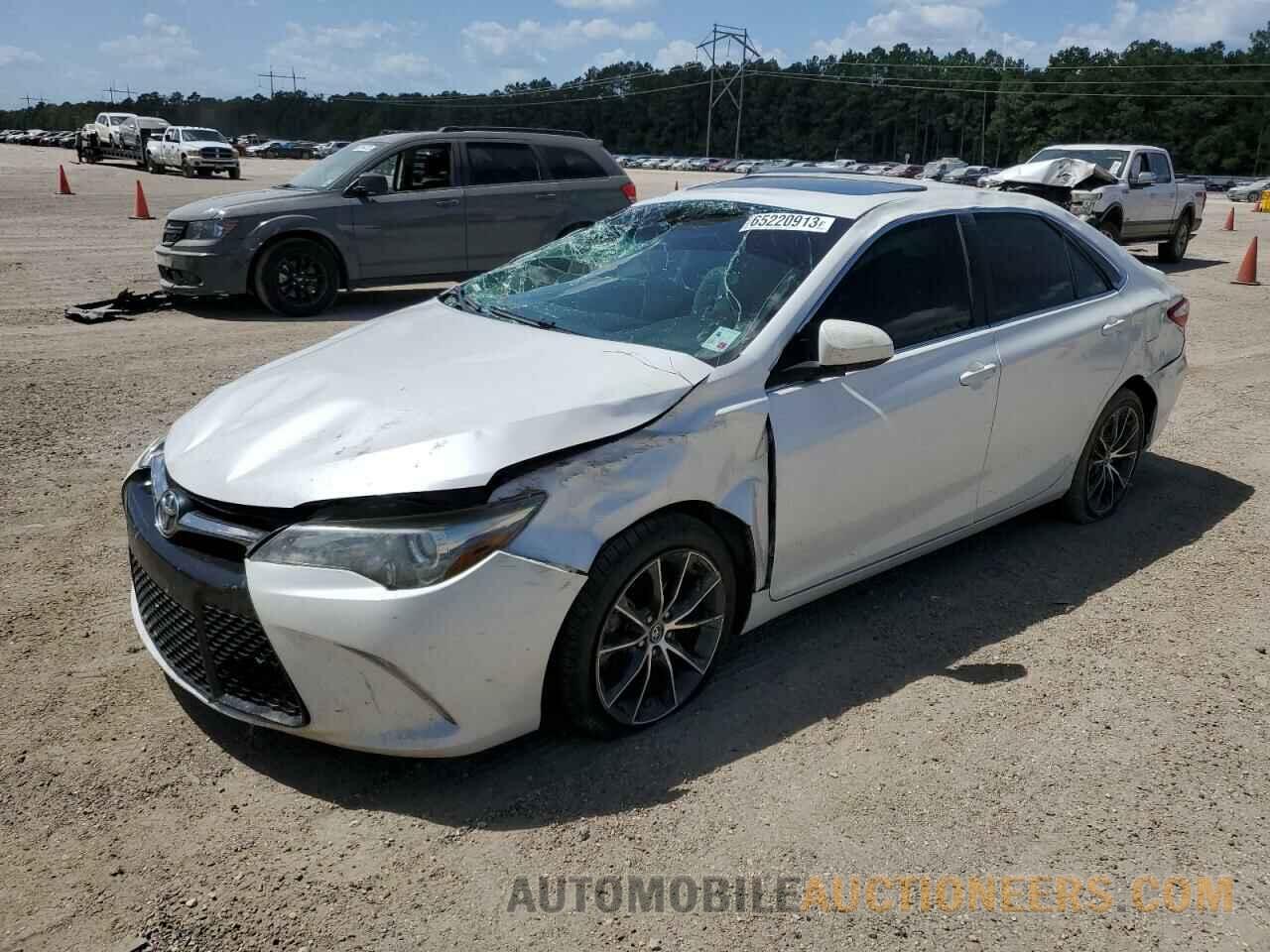 4T1BF1FK8HU322388 TOYOTA CAMRY 2017