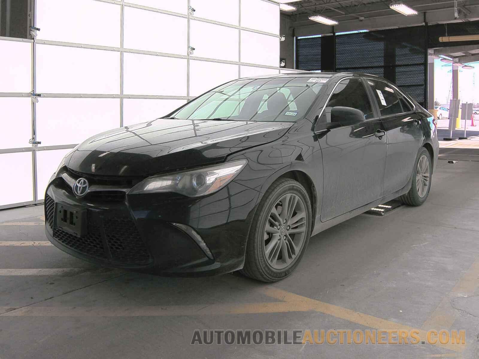 4T1BF1FK8HU384633 Toyota Camry 2017