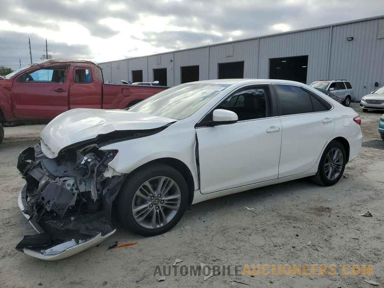 4T1BF1FK8HU426458 TOYOTA CAMRY 2017