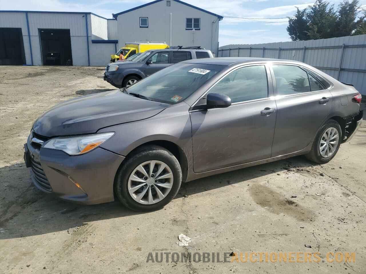 4T1BF1FK8HU428842 TOYOTA CAMRY 2017