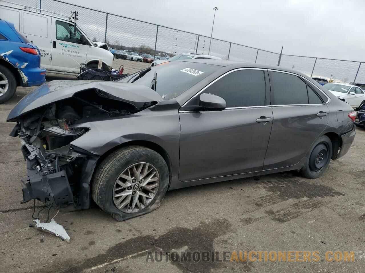 4T1BF1FK8HU433636 TOYOTA CAMRY 2017