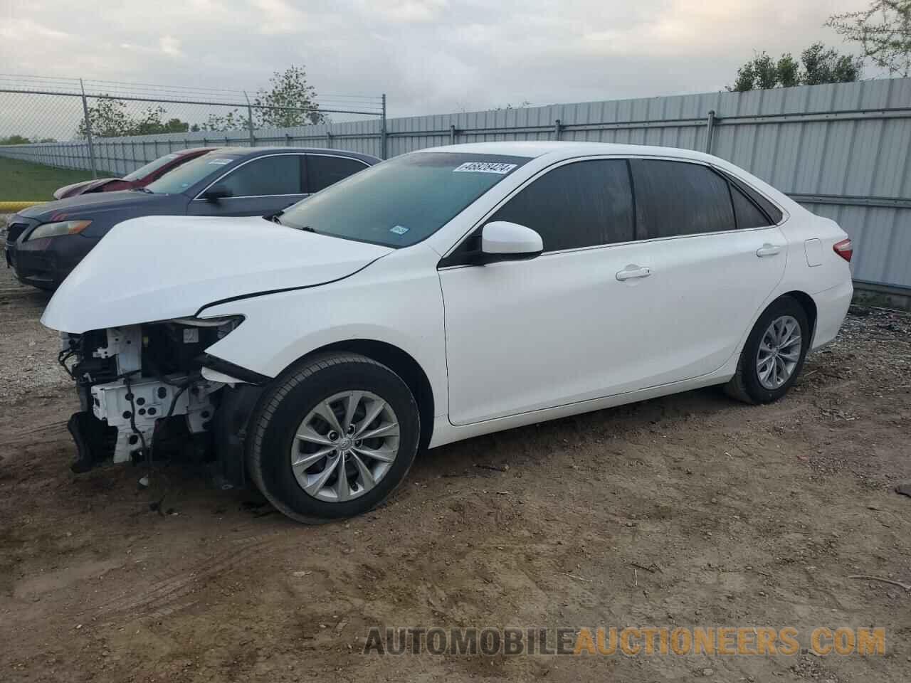 4T1BF1FK8HU435631 TOYOTA CAMRY 2017