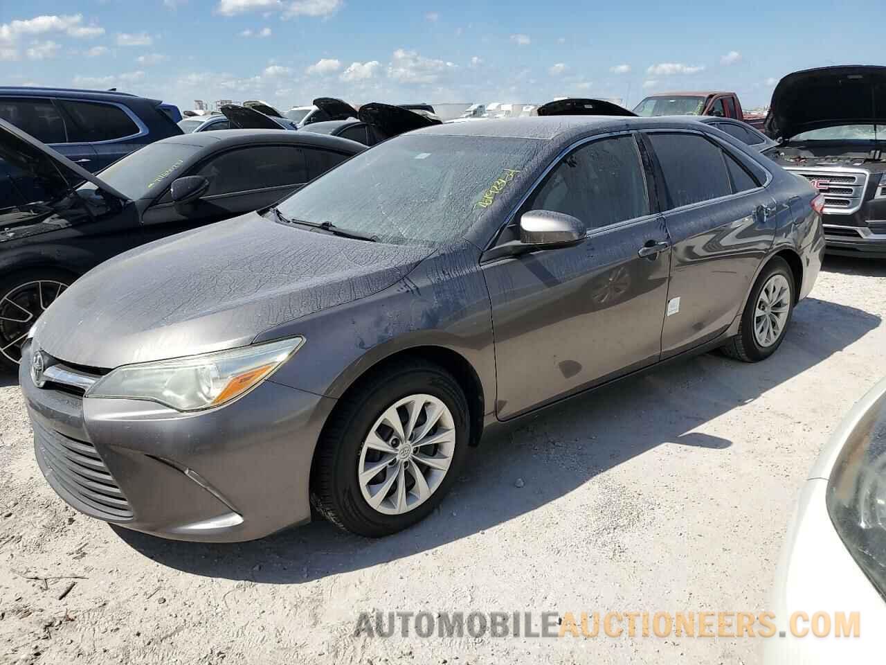 4T1BF1FK8HU629706 TOYOTA CAMRY 2017