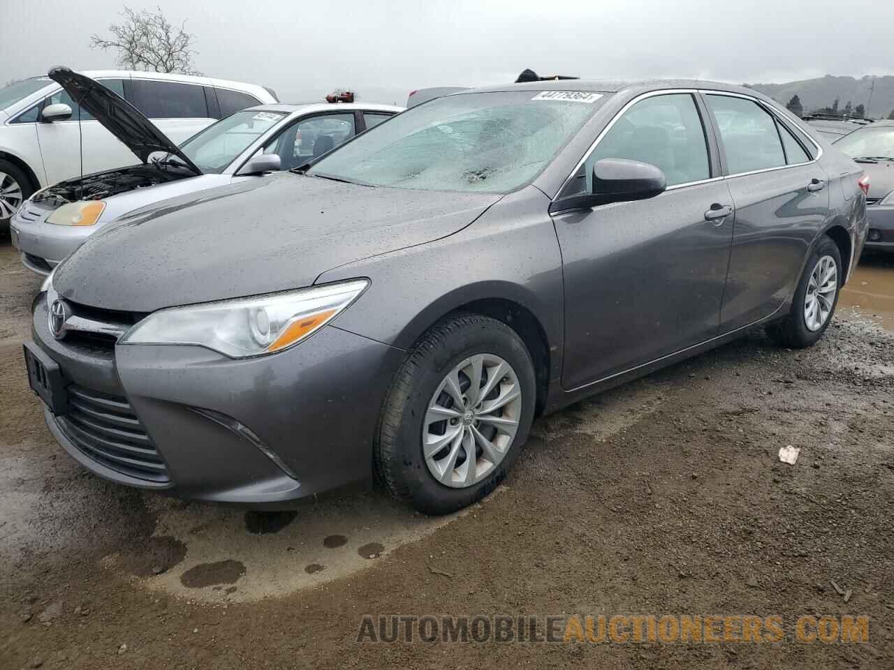 4T1BF1FK8HU637918 TOYOTA CAMRY 2017