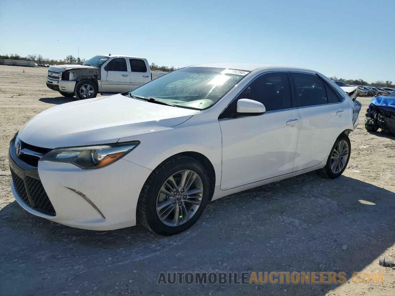 4T1BF1FK8HU640110 TOYOTA CAMRY 2017