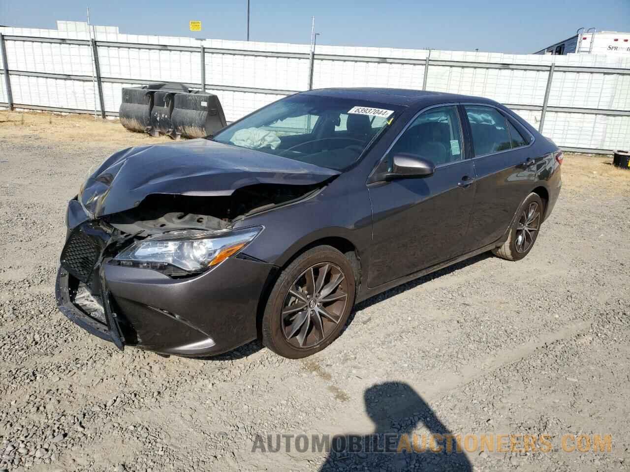 4T1BF1FK8HU649261 TOYOTA CAMRY 2017