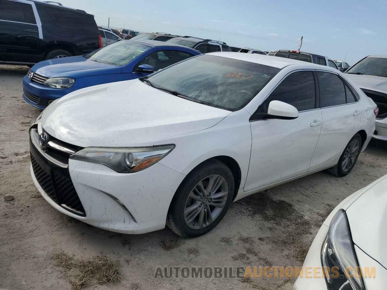 4T1BF1FK8HU683796 TOYOTA CAMRY 2017