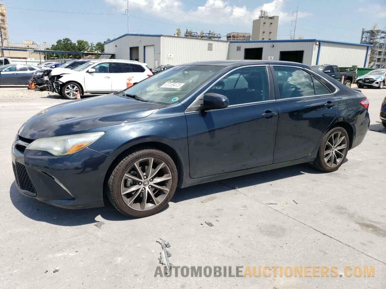 4T1BF1FK8HU697648 TOYOTA CAMRY 2017