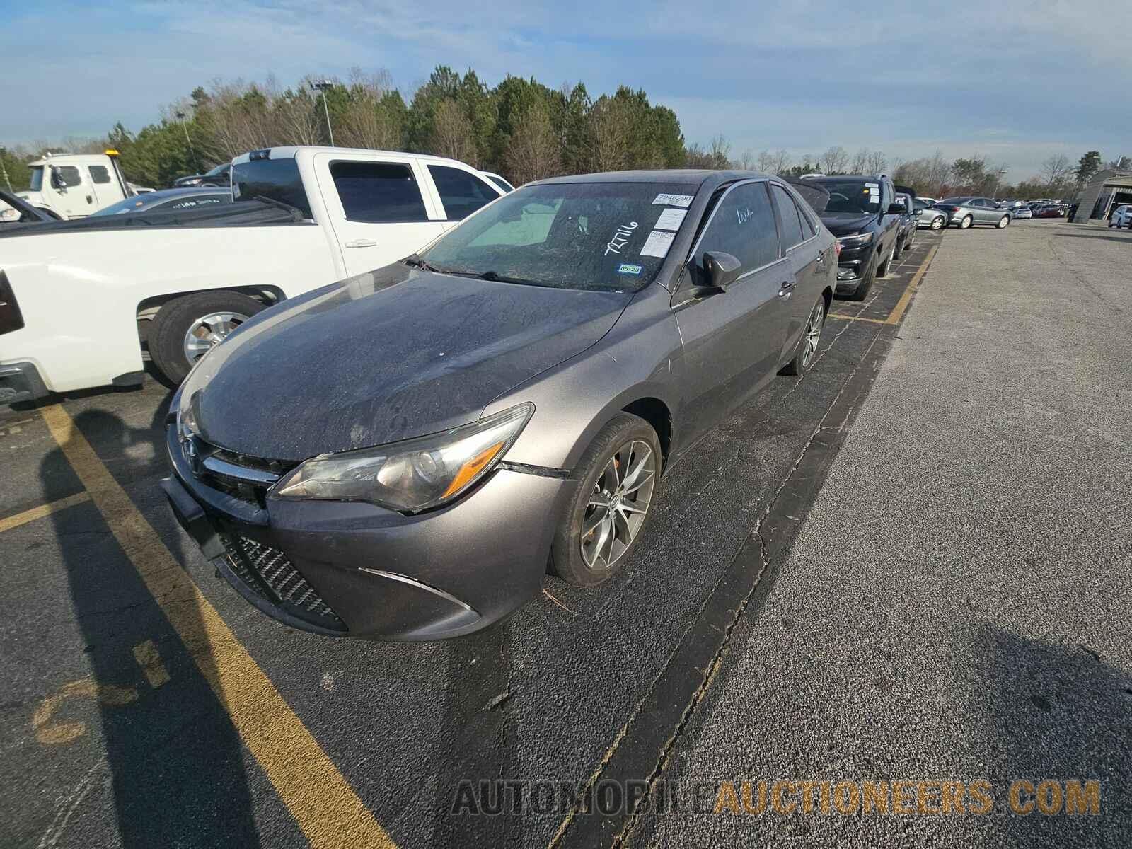 4T1BF1FK8HU727716 Toyota Camry 2017