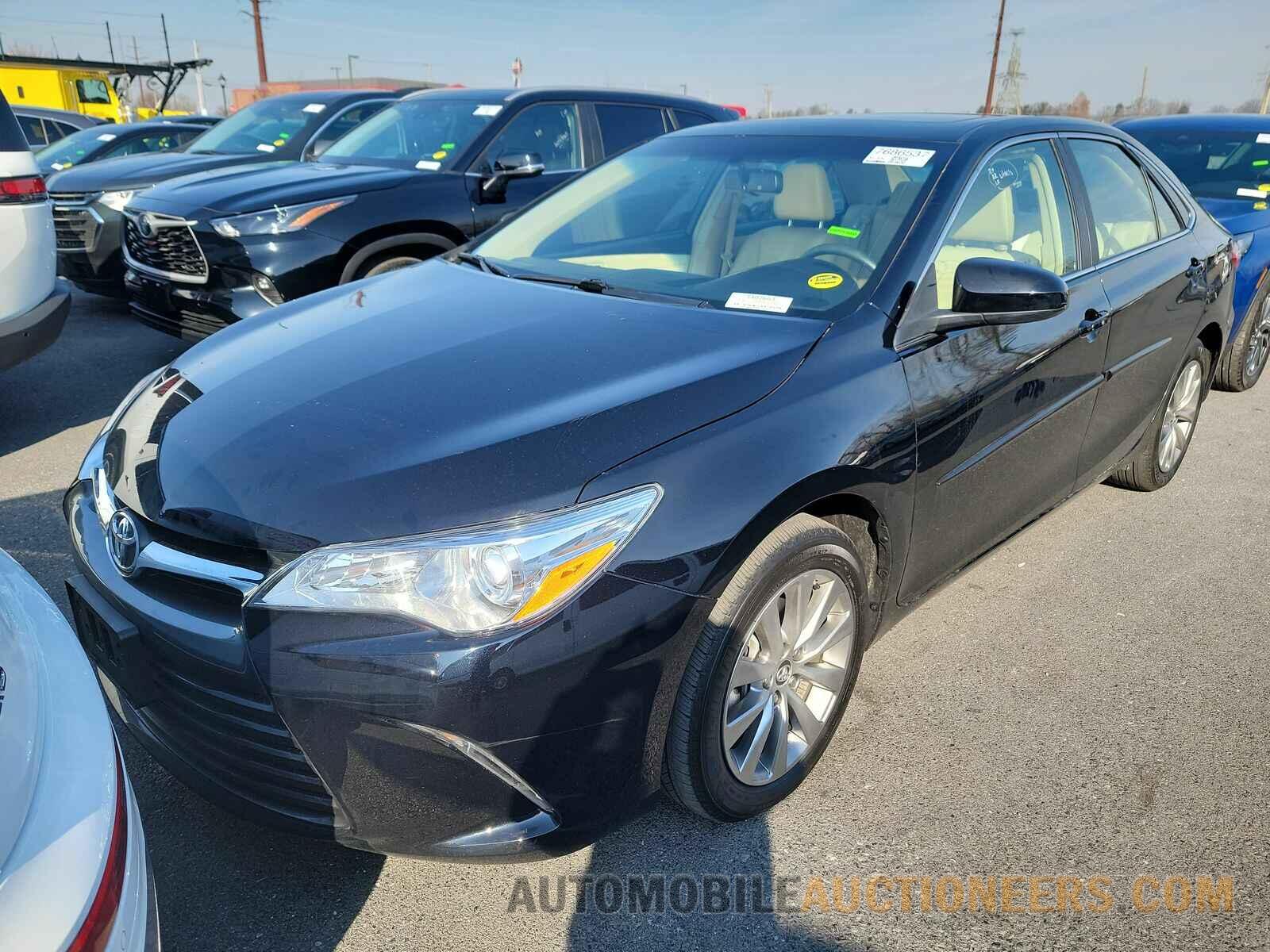 4T1BF1FK8HU731264 Toyota Camry 2017