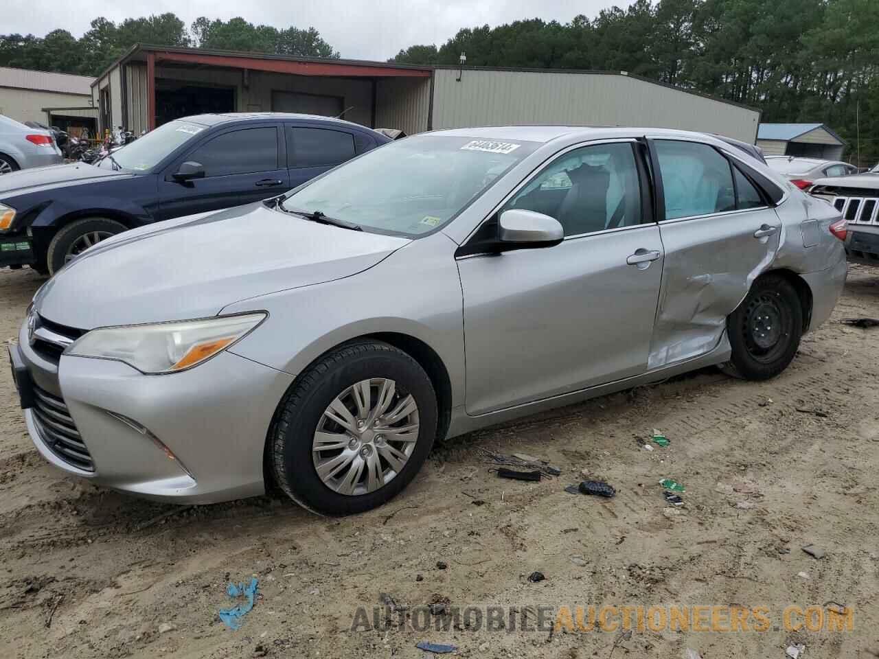 4T1BF1FK8HU738831 TOYOTA CAMRY 2017