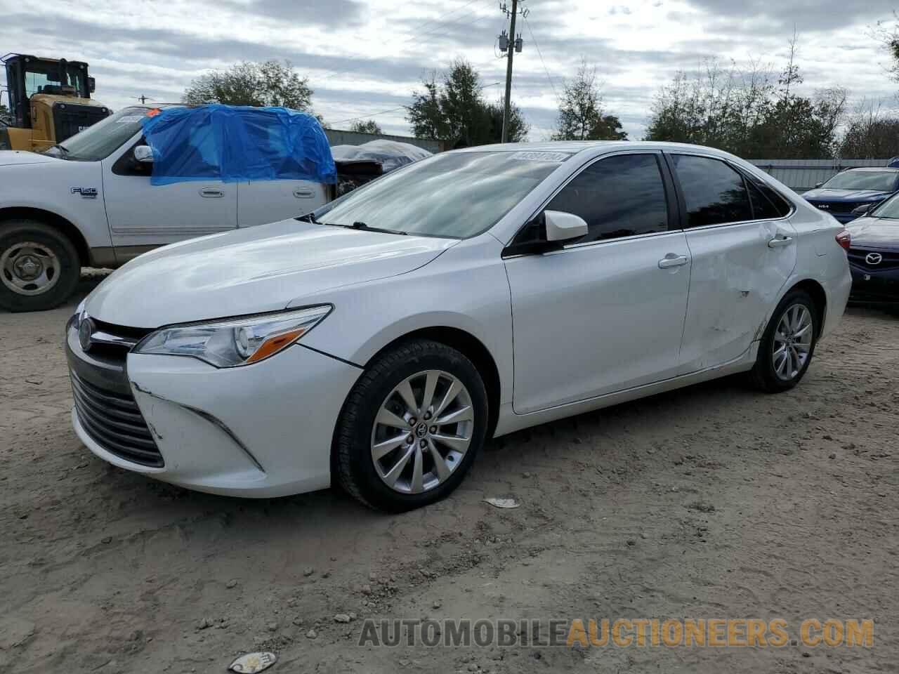 4T1BF1FK8HU807307 TOYOTA CAMRY 2017