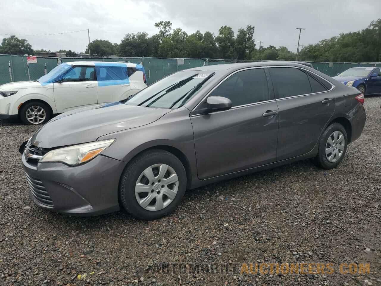 4T1BF1FK8HU814810 TOYOTA CAMRY 2017