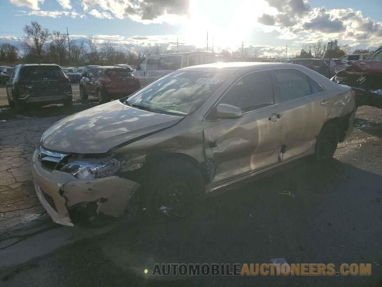 4T1BF1FK9CU083541 TOYOTA CAMRY 2012