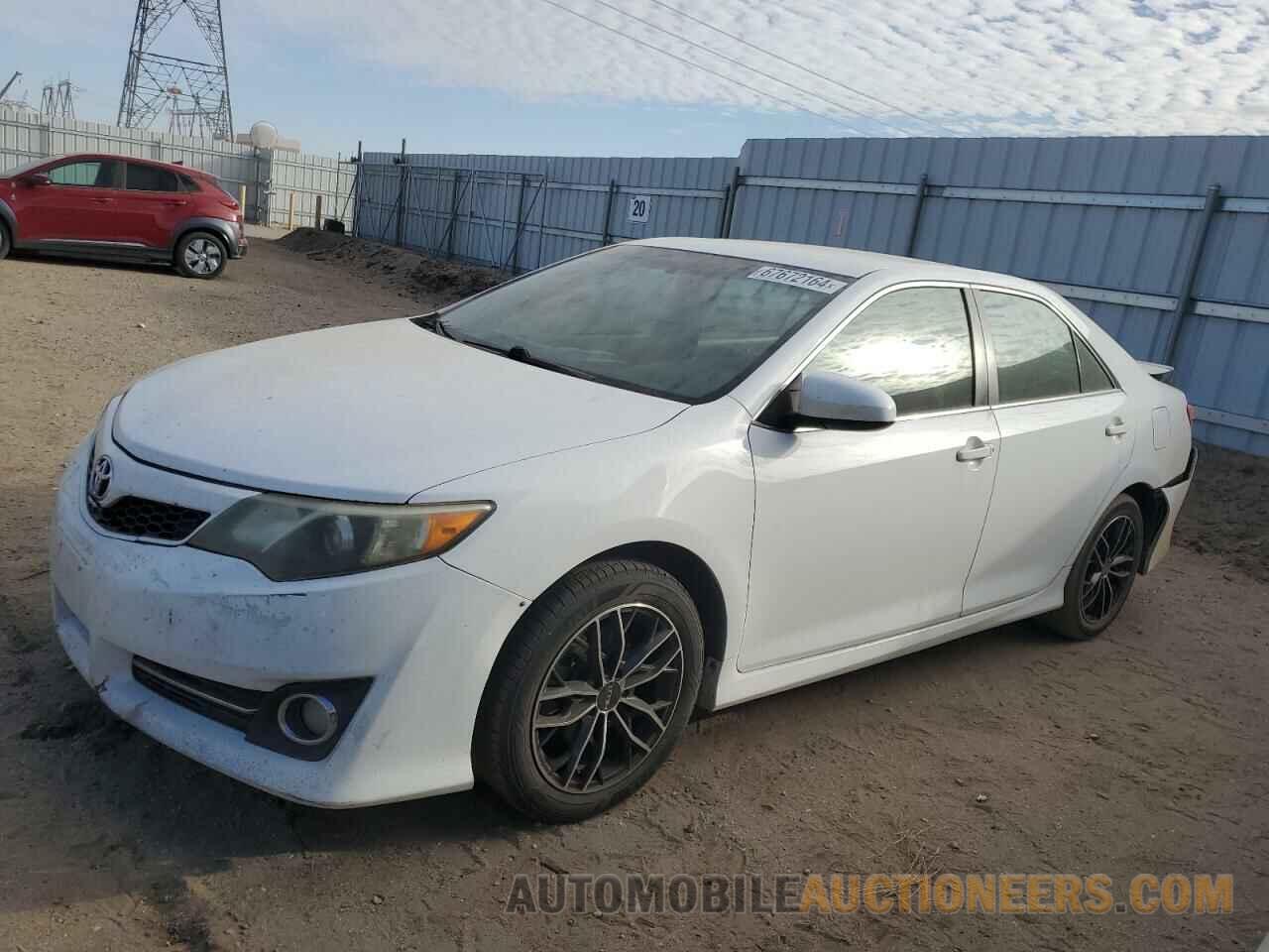 4T1BF1FK9DU285801 TOYOTA CAMRY 2013