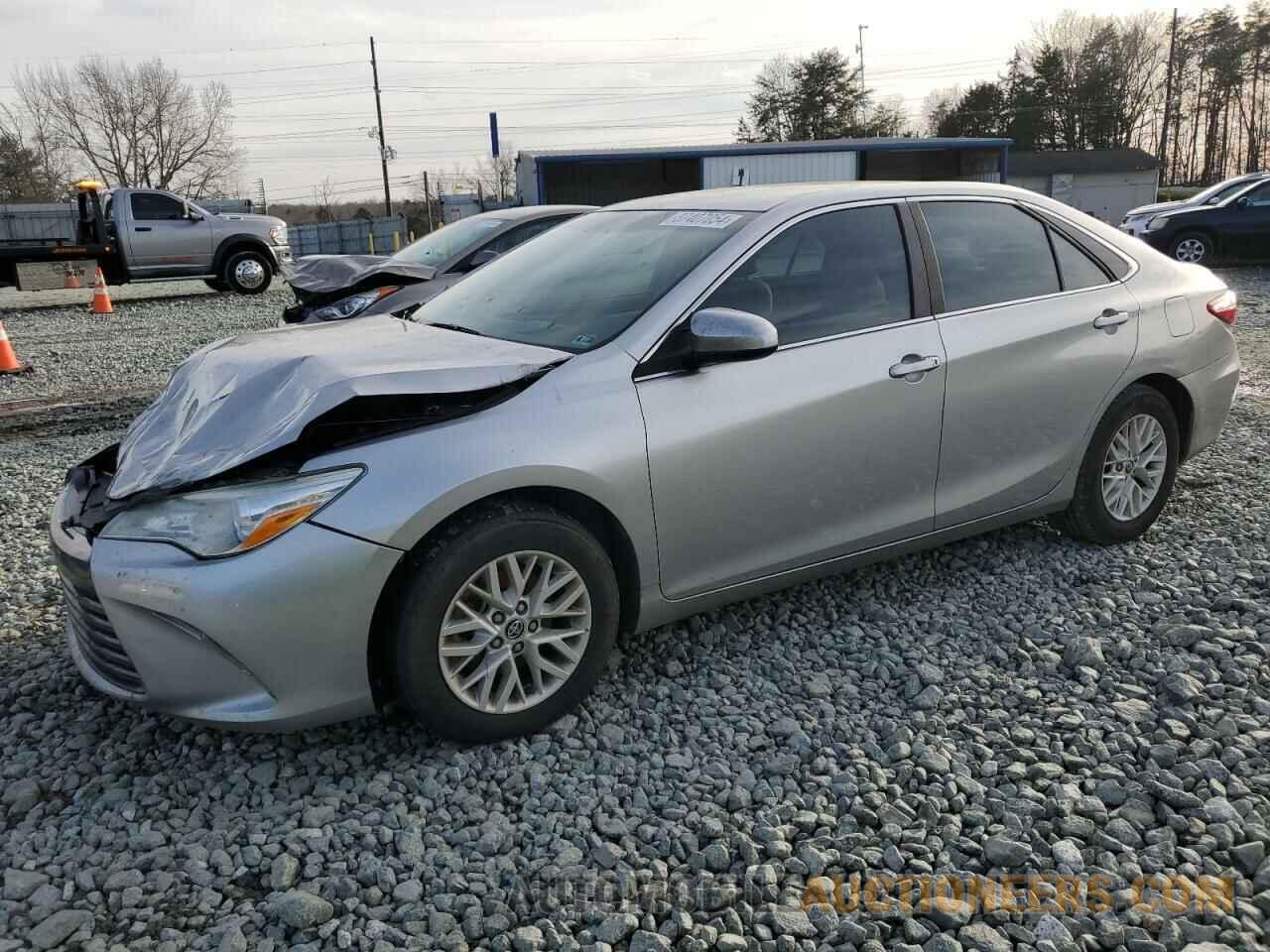 4T1BF1FK9FU004261 TOYOTA CAMRY 2015