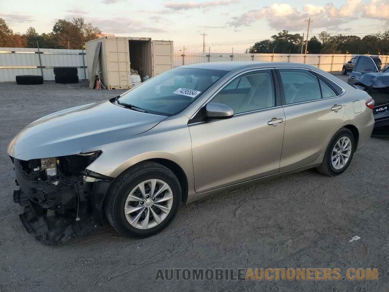 4T1BF1FK9FU014630 TOYOTA CAMRY 2015