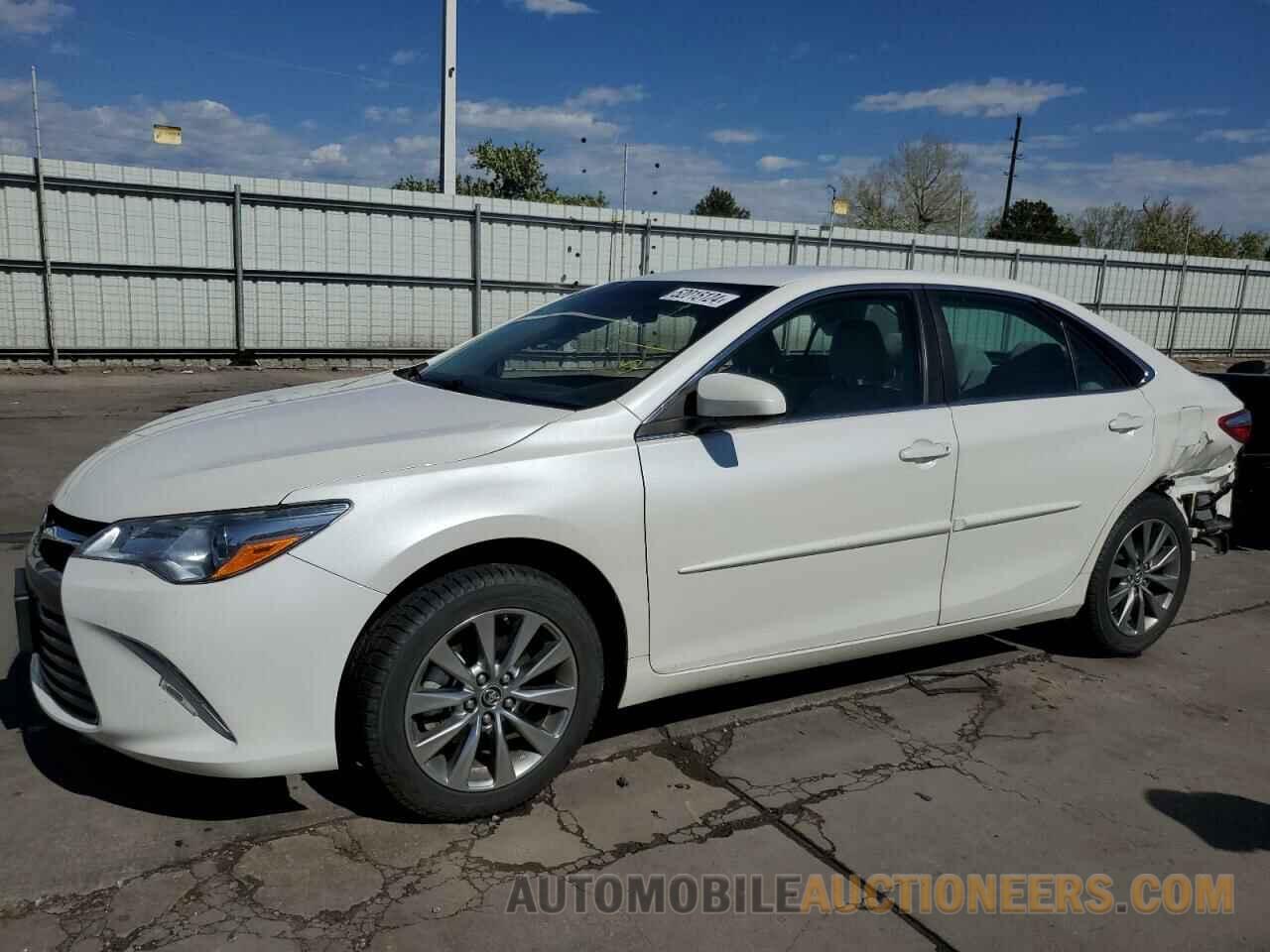 4T1BF1FK9FU482504 TOYOTA CAMRY 2015