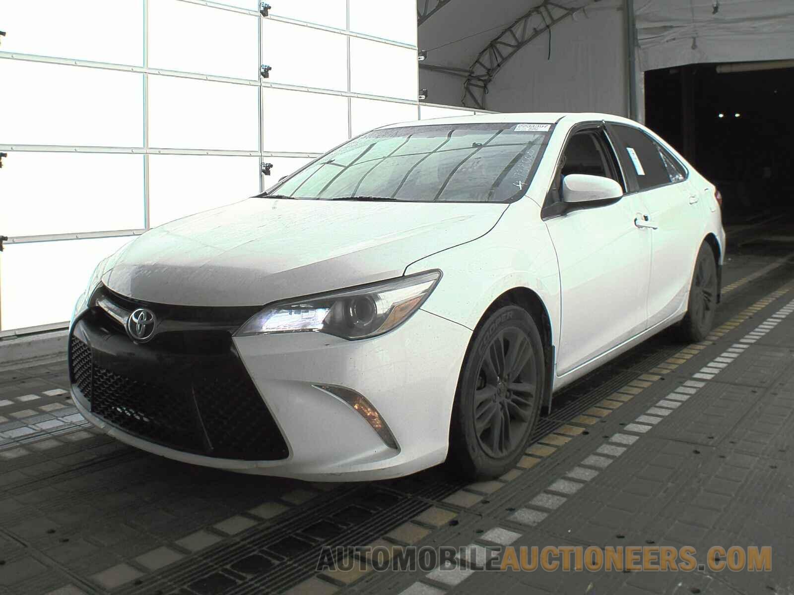 4T1BF1FK9FU915304 Toyota Camry 2015