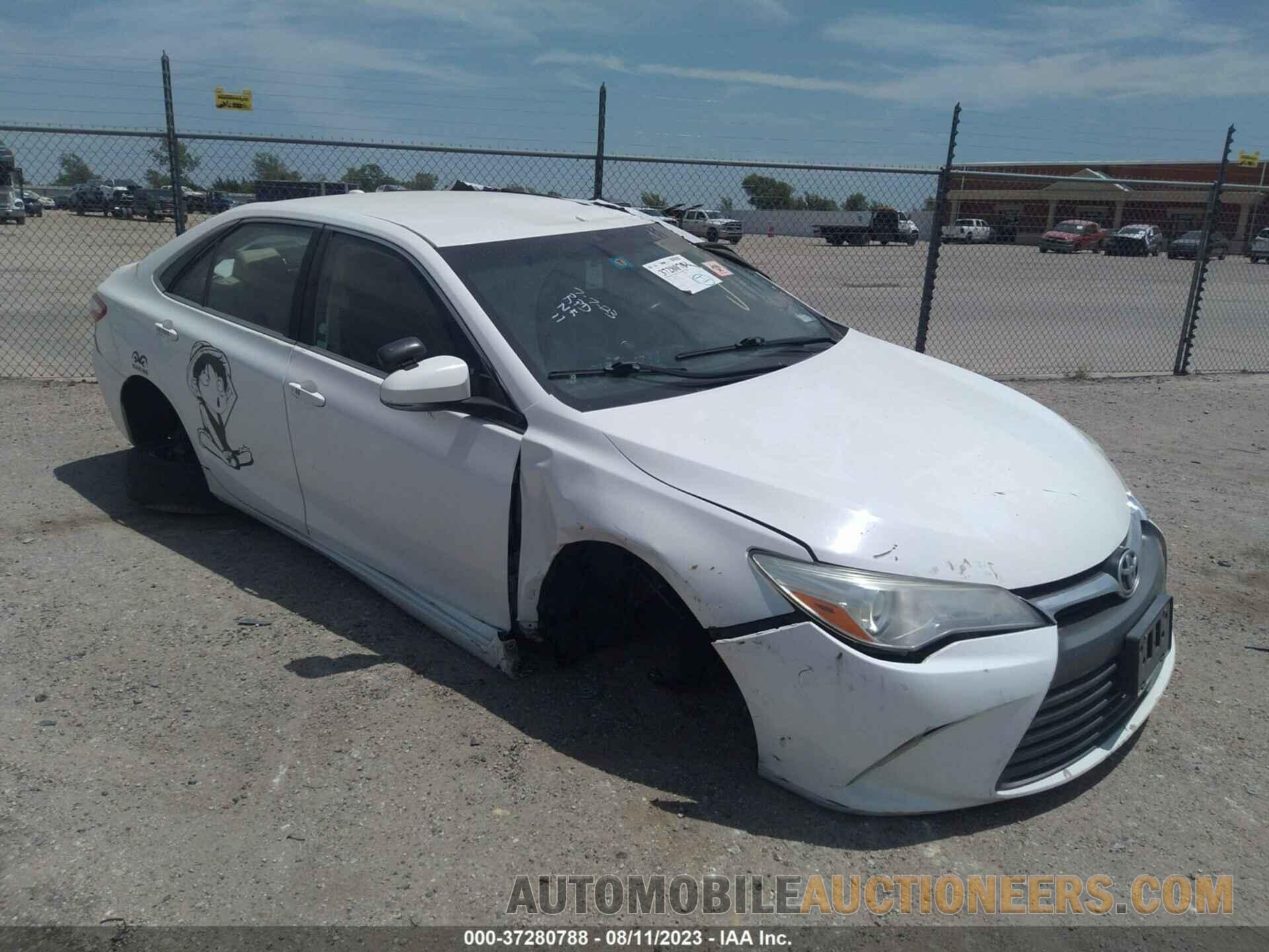 4T1BF1FK9GU182429 TOYOTA CAMRY 2016