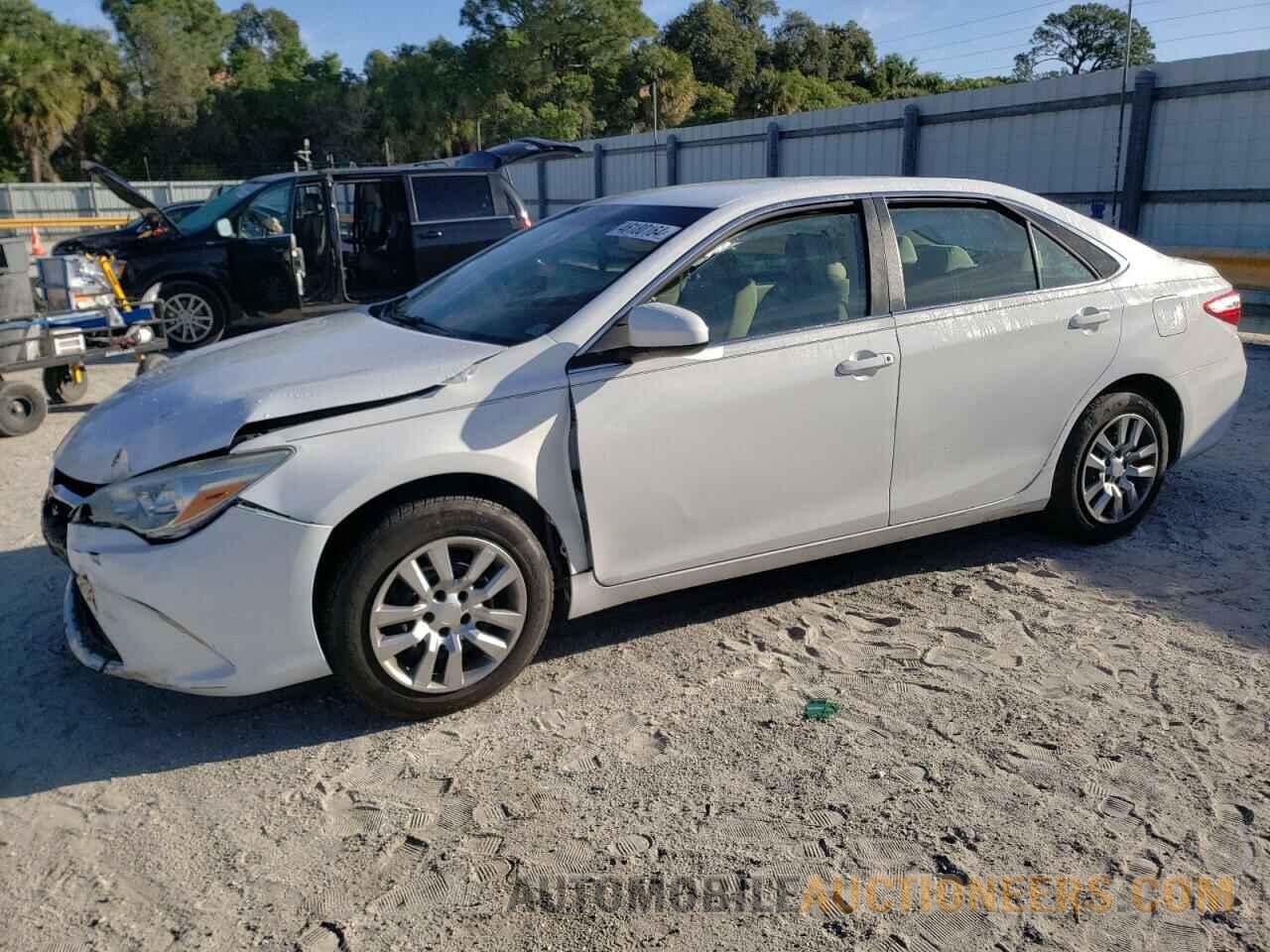 4T1BF1FK9GU193057 TOYOTA CAMRY 2016