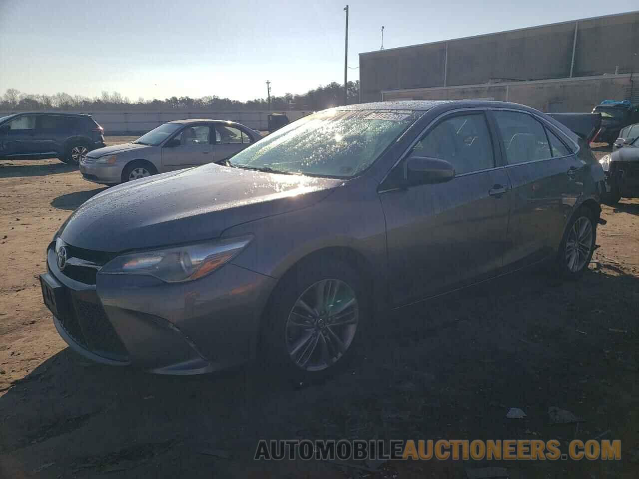 4T1BF1FK9GU204039 TOYOTA CAMRY 2016