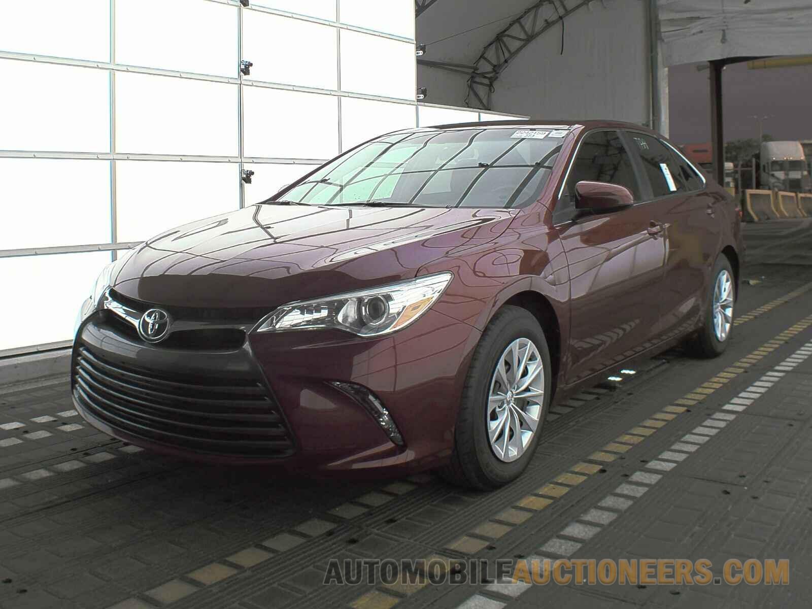 4T1BF1FK9GU509587 Toyota Camry 2016