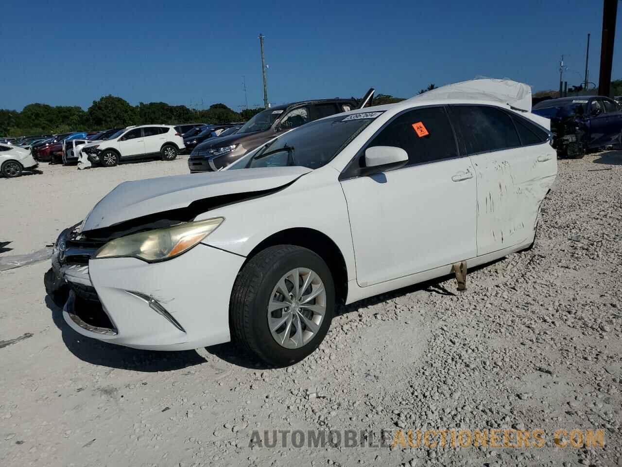 4T1BF1FK9GU542735 TOYOTA CAMRY 2016