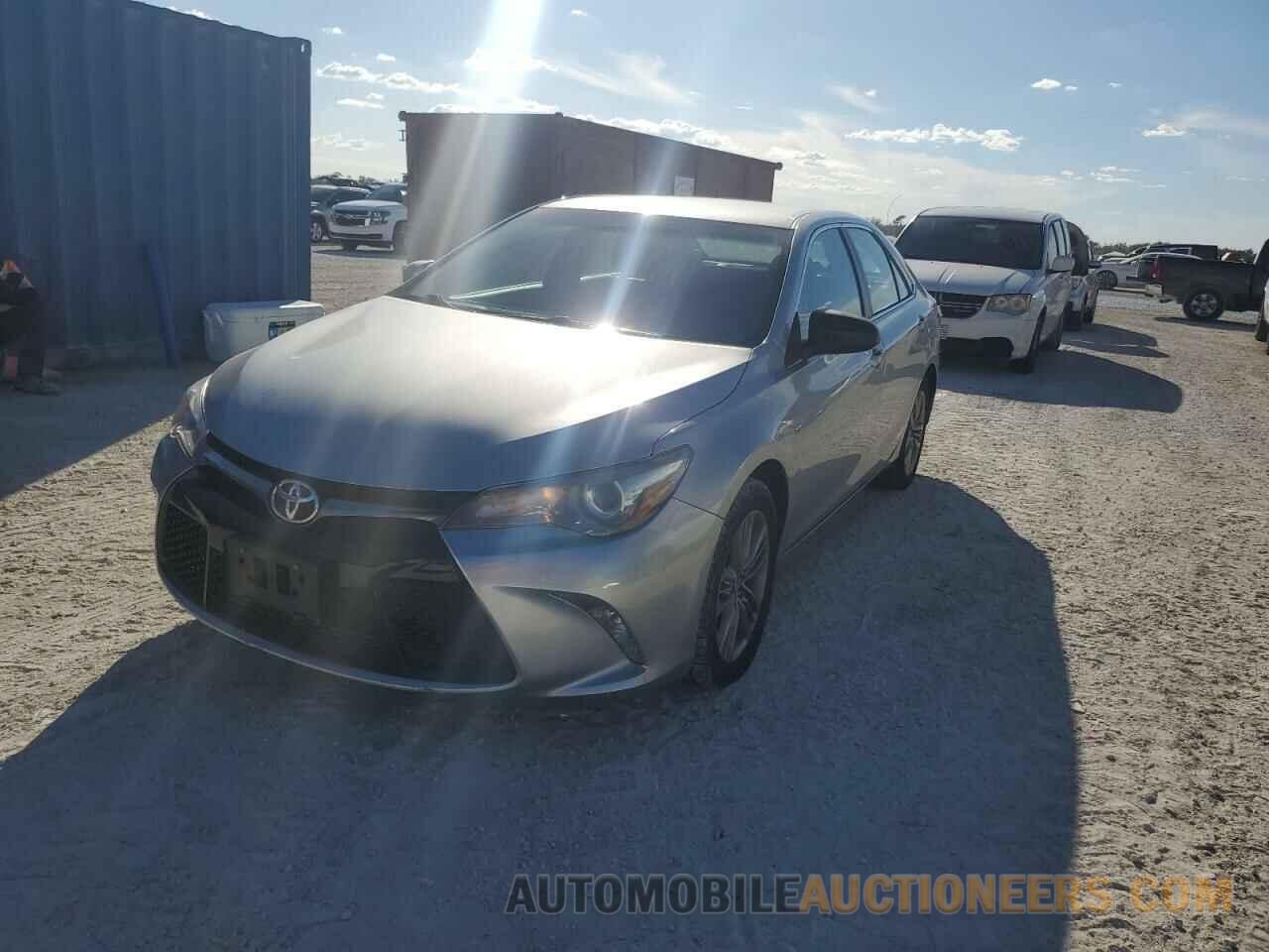 4T1BF1FK9GU584502 TOYOTA CAMRY 2016