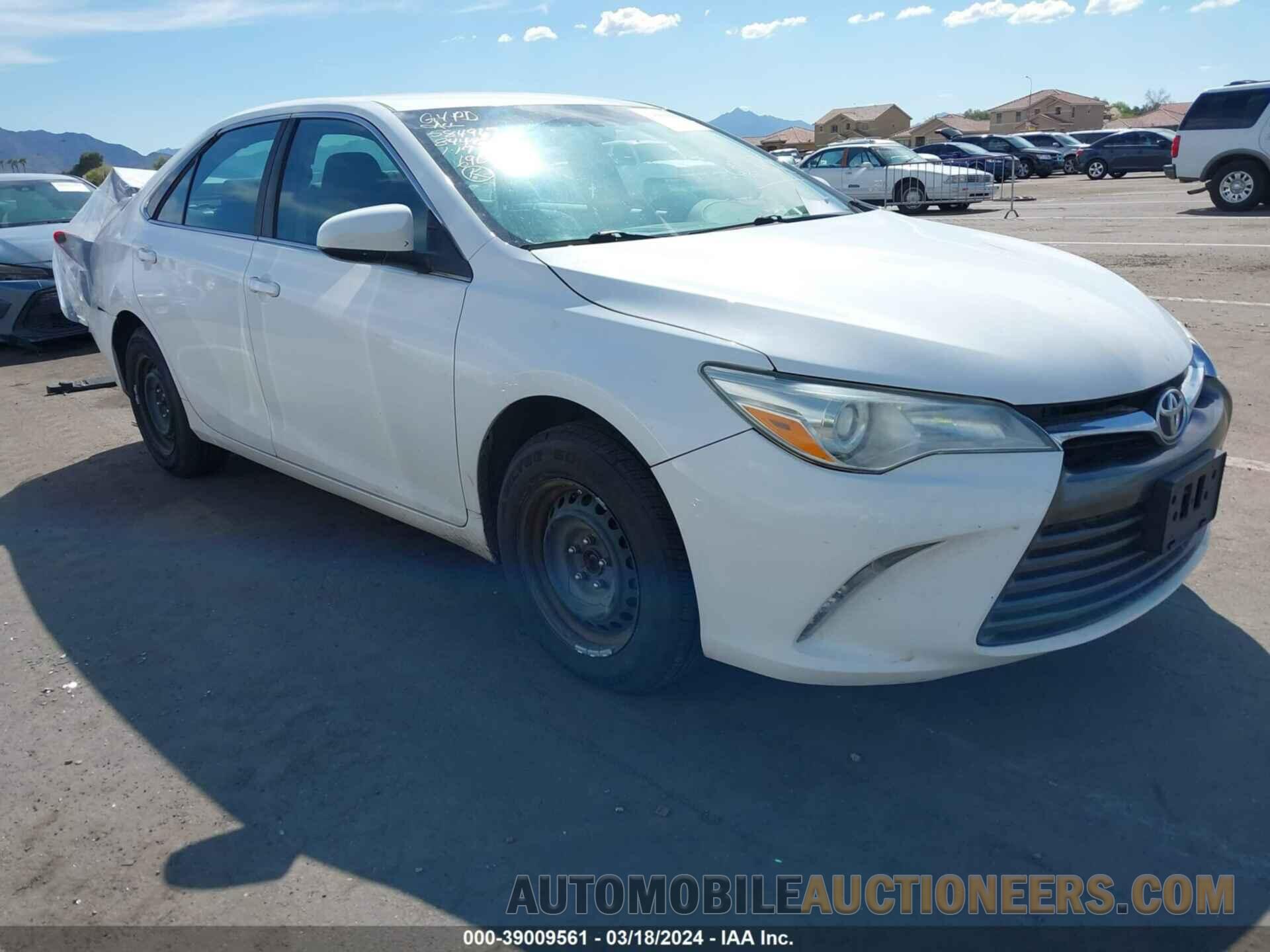 4T1BF1FK9GU584967 TOYOTA CAMRY 2016