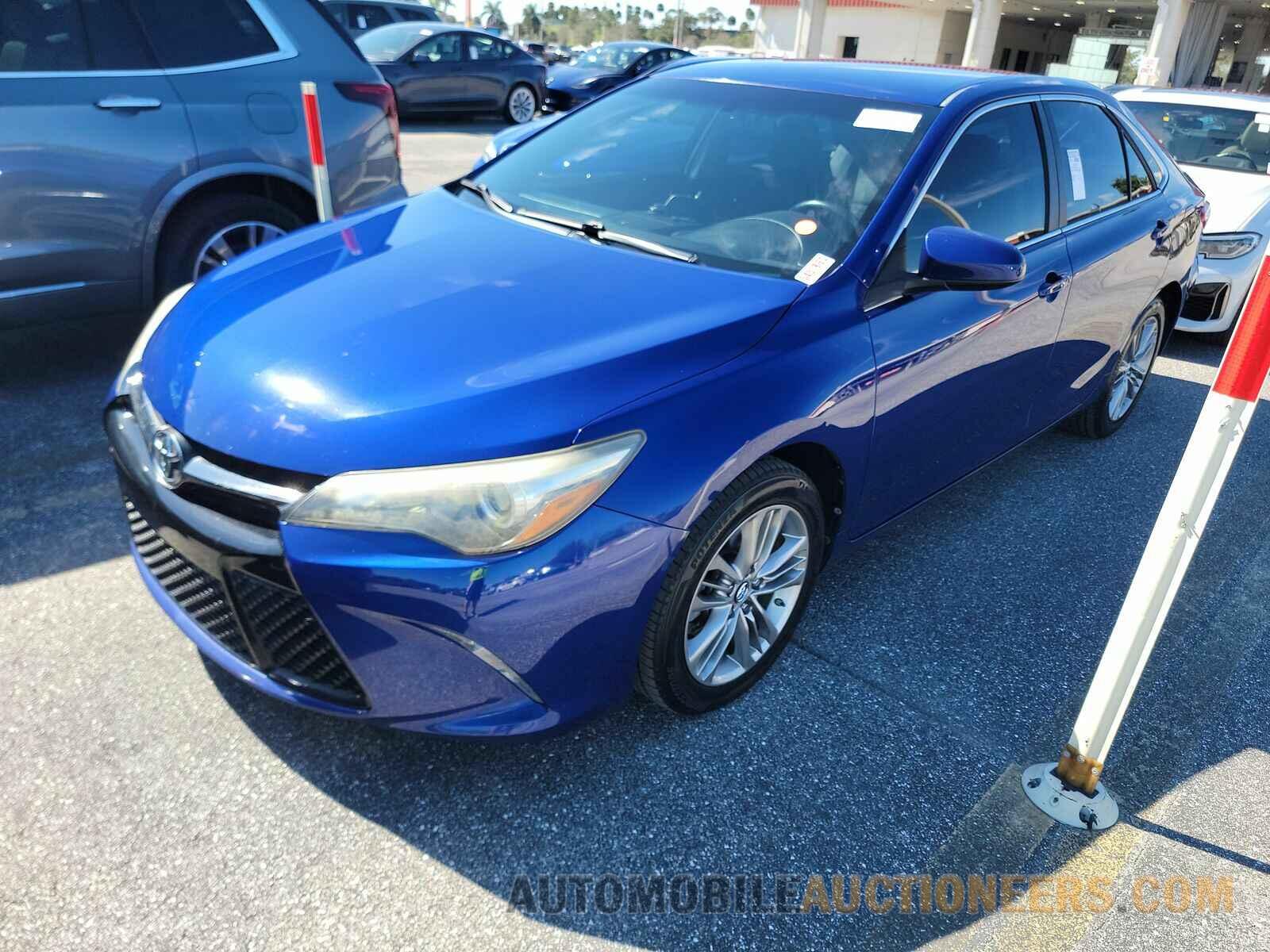 4T1BF1FK9GU585682 Toyota Camry 2016