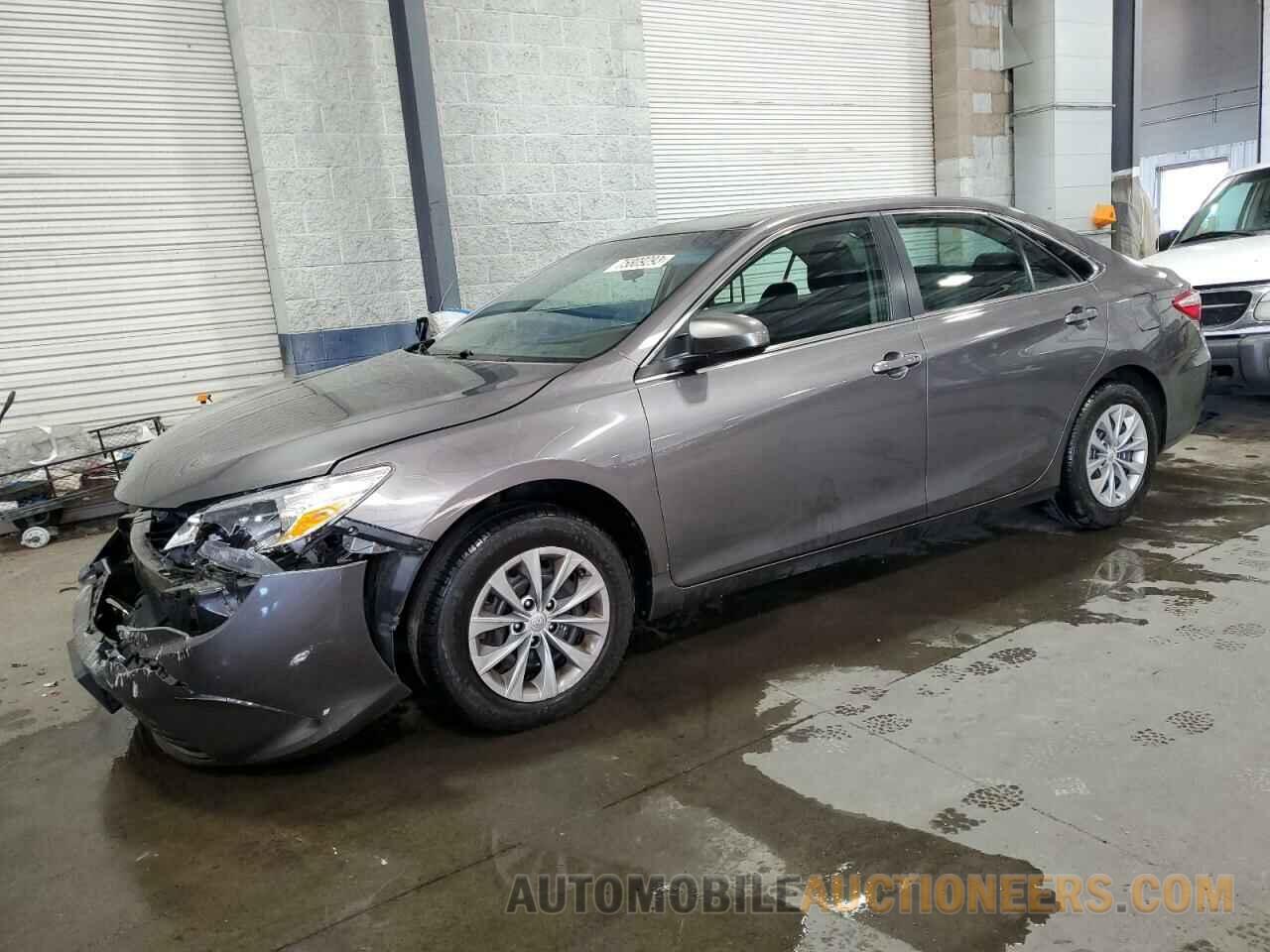 4T1BF1FK9HU325705 TOYOTA CAMRY 2017