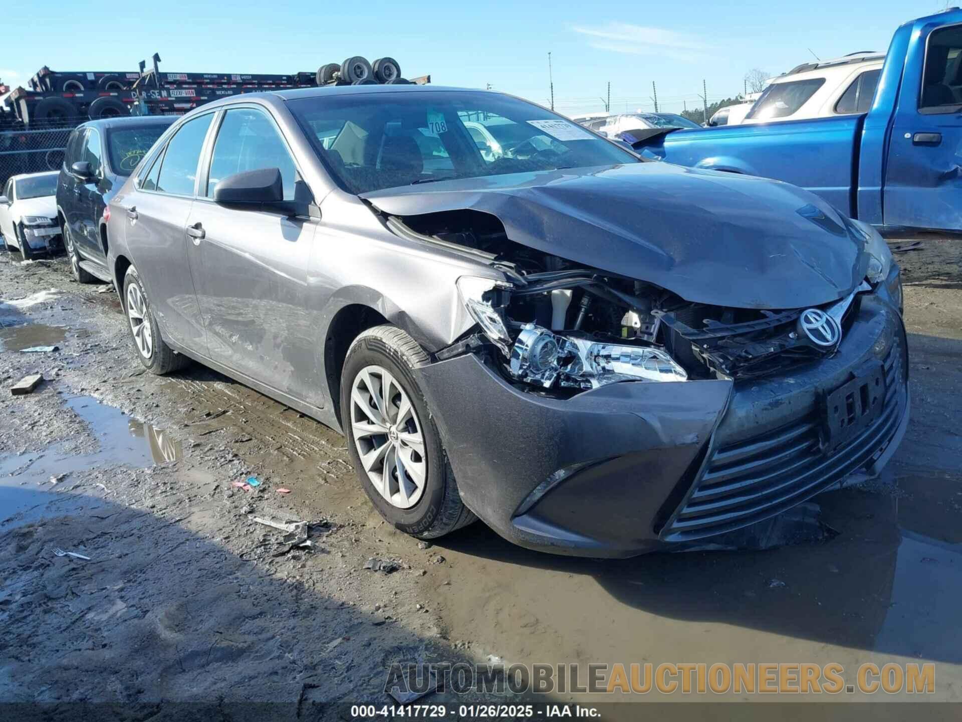 4T1BF1FK9HU362060 TOYOTA CAMRY 2017