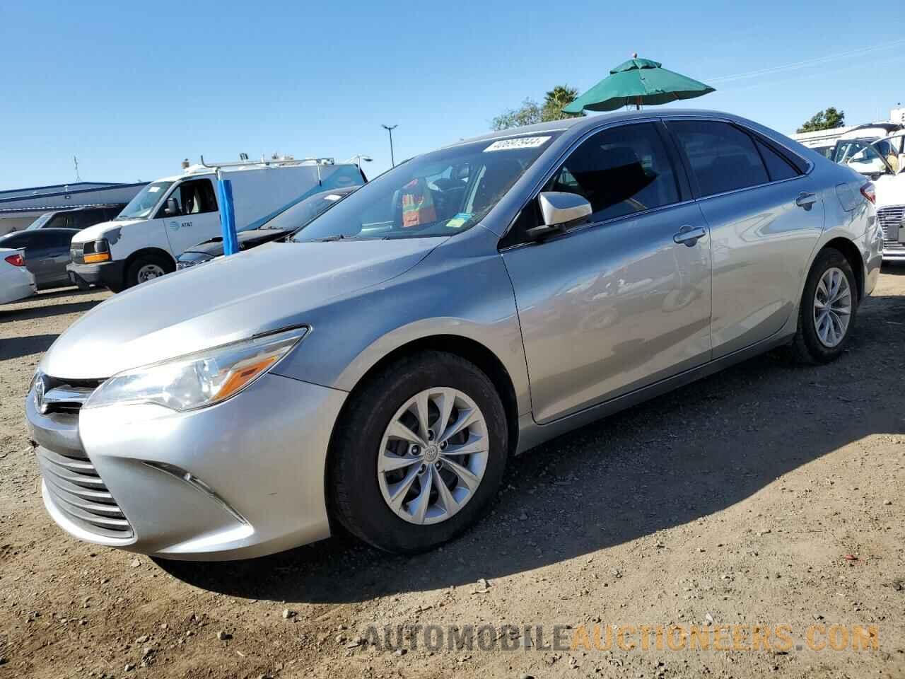 4T1BF1FK9HU422919 TOYOTA CAMRY 2017