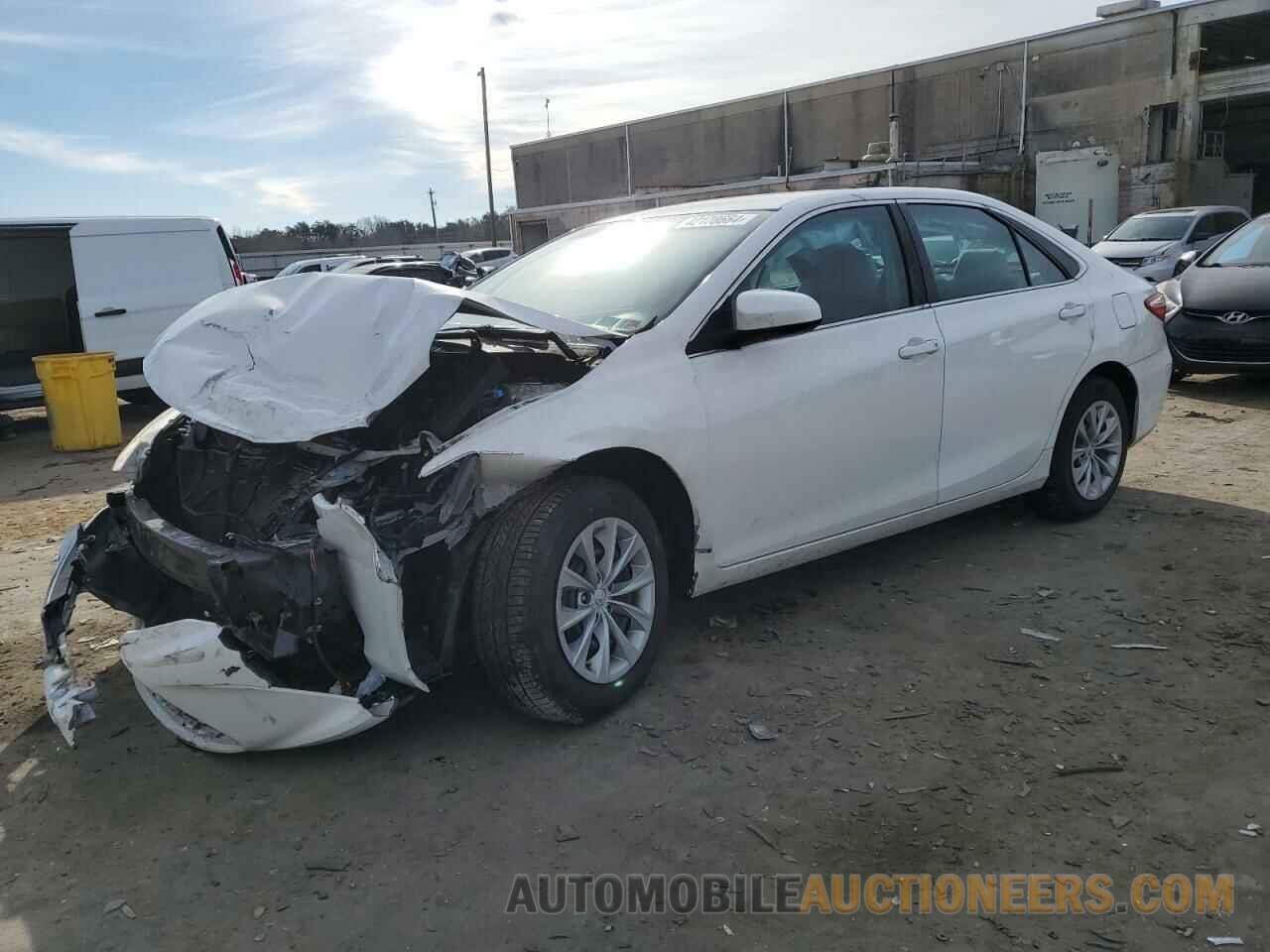 4T1BF1FK9HU722377 TOYOTA CAMRY 2017